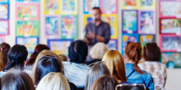 Are You Afraid to Speak in Public? 5 Public Speaking Anxiety Tips