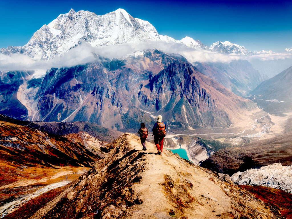 How to Identify the Rare Flora and Fauna of the Manaslu Circuit Trek